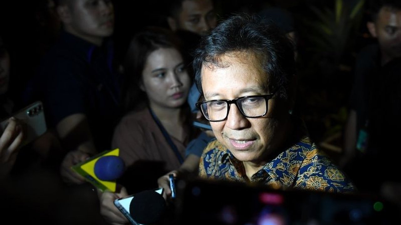 Pemerintah segera luncurkan Tunjangan Dokter Spesialis di daerah 3T. Siapa sangka, ide ini datang langsung dari Presiden Prabowo Subianto dengan besaran fantastis!