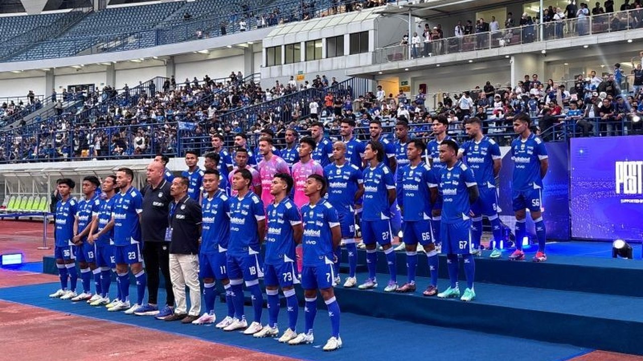 Pelatih fisik Persib Bandung ungkap kondisi prima tim jelang BRI Super League 2025/2026. Pemain Persib Bandung siap arungi kompetisi dengan semangat baru dan skuad lengkap.
