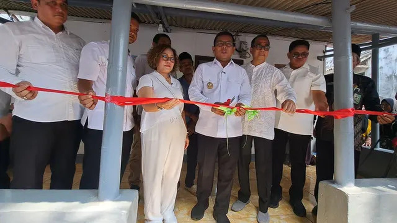Yayasan Pundi Amal Peduli Kasih (YPP) meresmikan program Rumah Layak Huni Banten Semarak, di Desa Sindang Panon, Kabupaten Tangerang, Rabu (6/8/2025). (Liputan6.com/ Pramita Tristiawa