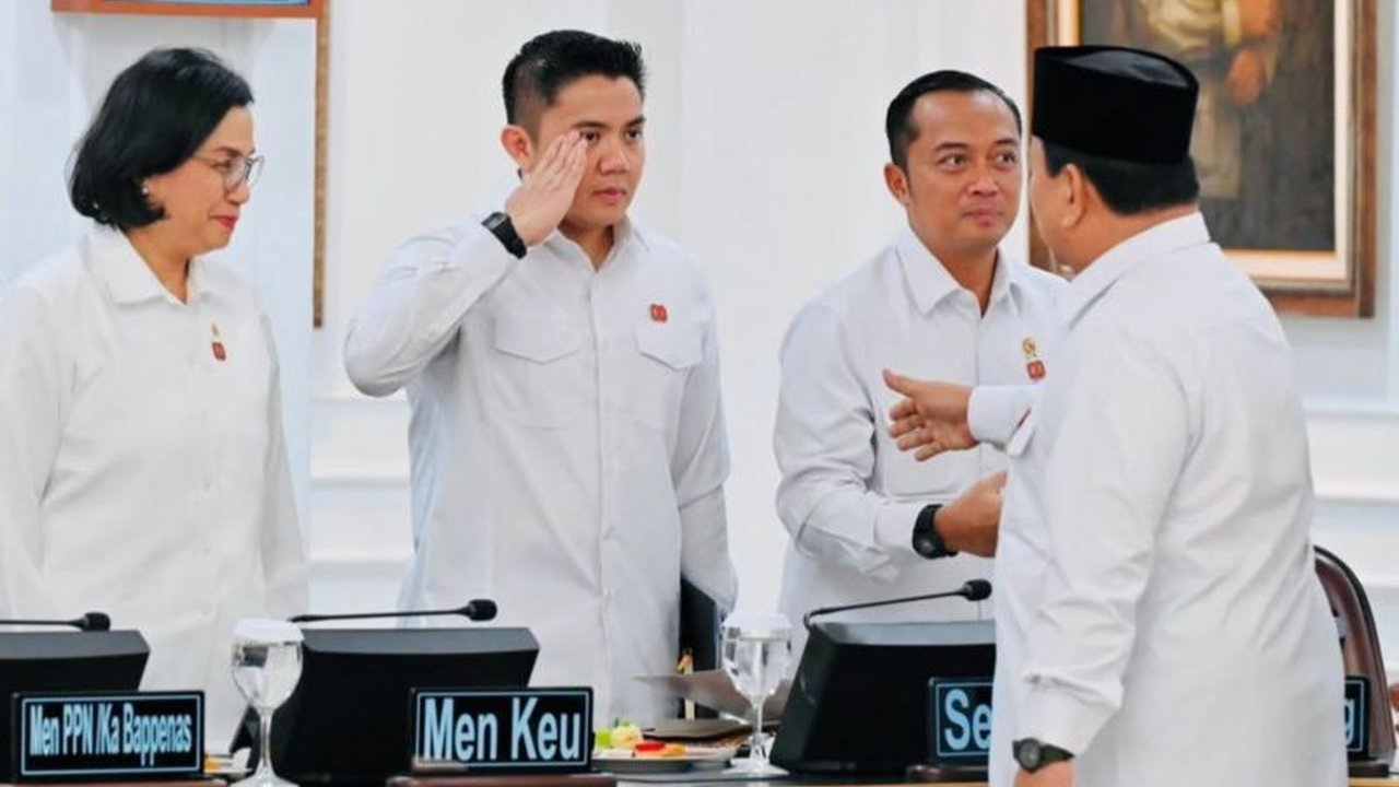 Pemerintah gelar Sidang Kabinet Paripurna evaluasi Capaian 10 Bulan Pemerintahan. Apa saja prestasi yang disoroti, termasuk stok beras tertinggi sepanjang sejarah?