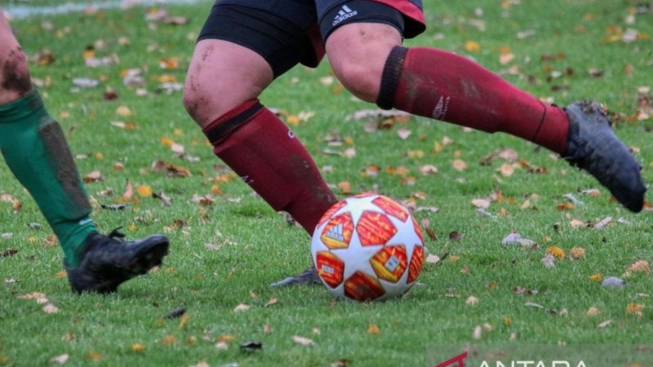 Timnas Putri Indonesia U-20 berhasil menahan imbang India tanpa gol dalam laga perdana Kualifikasi Piala Asia U-20 Putri 2026. Mampukah mereka melaju?