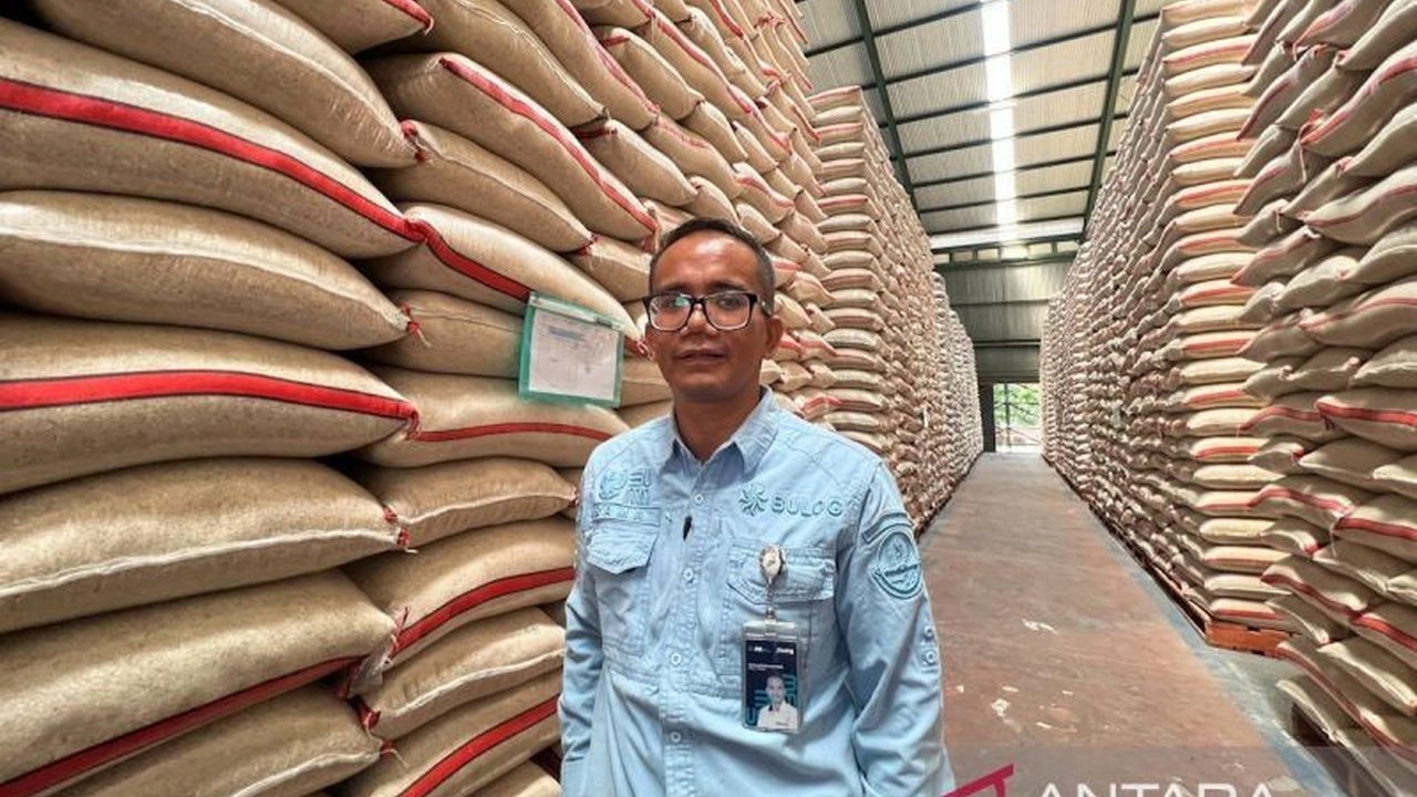 Perum Bulog Cabang Cirebon meluncurkan strategi baru dengan mengerahkan 50 Tim Jemput Gabah Bulog untuk memaksimalkan penyerapan hasil panen petani langsung di lapangan. Bagaimana dampaknya?