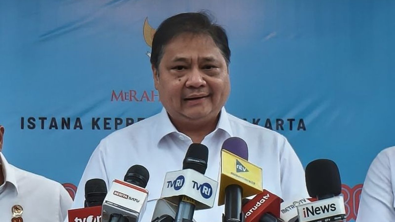 Presiden Prabowo menyoroti capaian Pertumbuhan Ekonomi Indonesia 5,12 persen, menjadikannya salah satu yang tertinggi di G20 dan ASEAN. Apa saja strategi pemerintah?