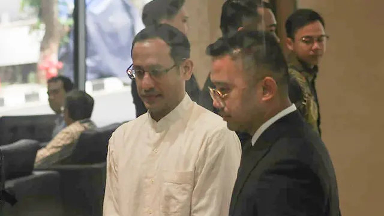 Diketahui, Nadiem Makarim diperiksa sebagai saksi terkait kasus dugaan tindak pidana korupsi pengadaan digitalisasi pendidikan Kementerian Pendidikan, Kebudayaan, Riset dan Teknologi (Kemendi