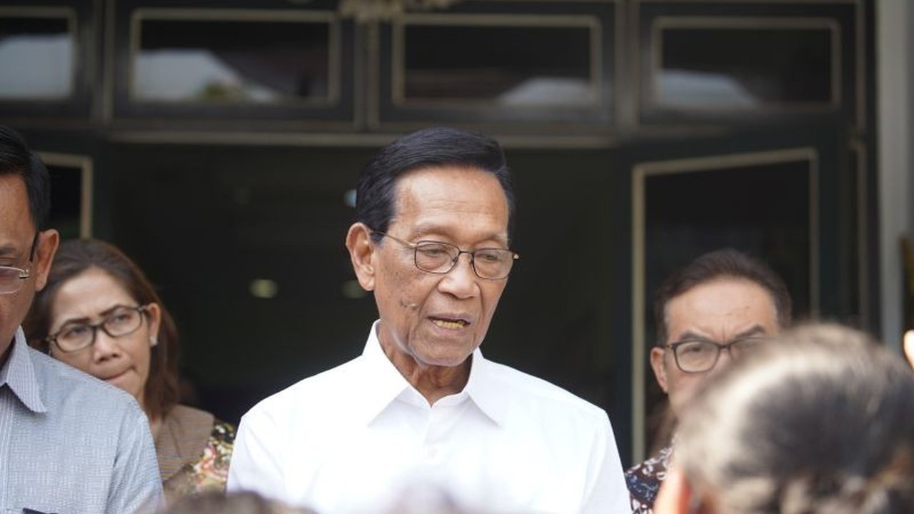 Gubernur DIY Sri Sultan Hamengku Buwono X mendukung penuh Pemanfaatan Sungai DIY, termasuk Program Kali Bersih, untuk rekreasi dan ekonomi warga. Simak detailnya!