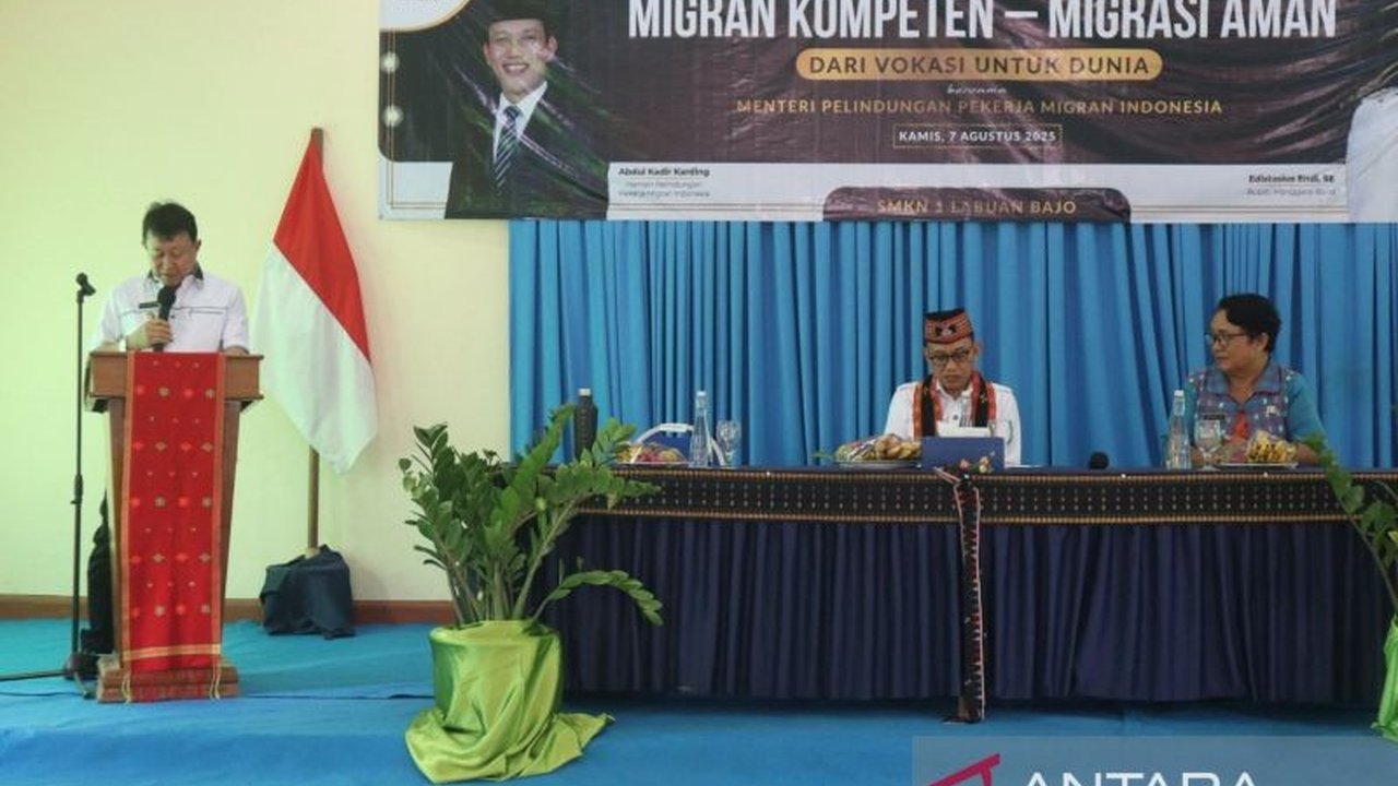 Pemerintah Kabupaten Manggarai Barat menyambut baik rencana pembentukan Kantor P4MI di Labuan Bajo. Langkah ini diharapkan dapat mempermudah calon PMI di NTT. Simak selengkapnya!