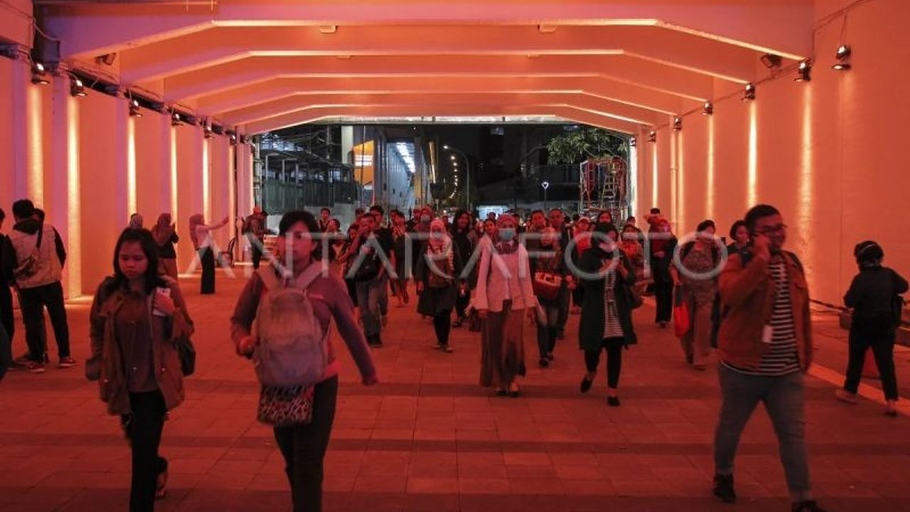 MRT Jakarta fokus pada revitalisasi kawasan bersejarah Glodok-Kota Tua dalam pengembangan TOD Fase 2A, mengubahnya menjadi destinasi wisata kelas dunia.
