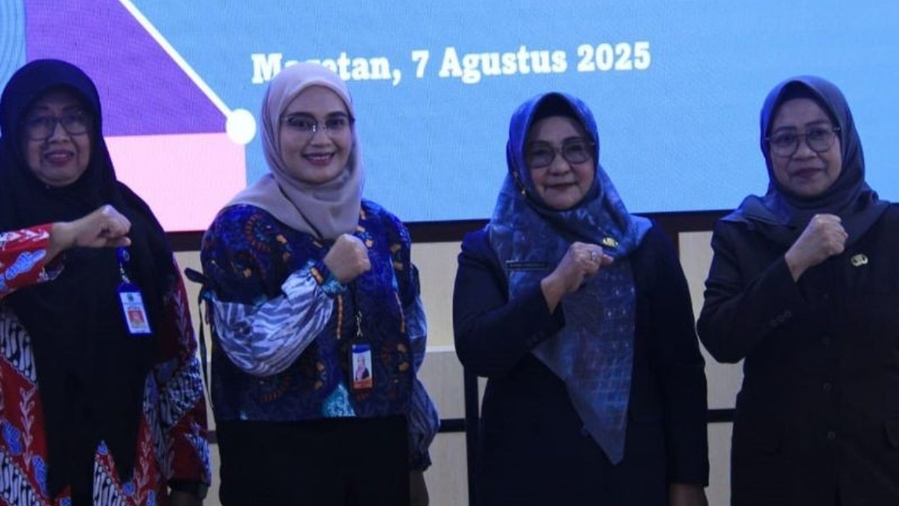 Bank Indonesia mendesak TP2DD Magetan untuk mengakselerasi transaksi digital daerah, demi transparansi dan efisiensi keuangan pemerintah, serta mendorong pertumbuhan ekonomi lokal.