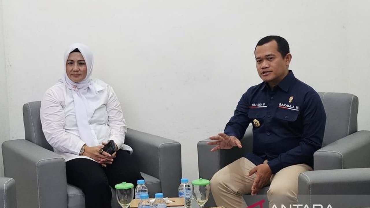 Pemerintah Provinsi Kepulauan Bangka Belitung dan Bakamla RI serius membahas konsep 'Pulau Belitung Carbon Free Island' yang bertujuan menekan emisi karbon hingga mendekati nol, menjadikannya pionir di Indonesia.
