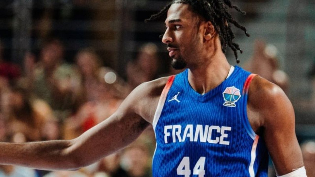 Trivia: Alex Sarr Cetak Poin Debut Tertinggi Kelima! Debut Gemilang di Timnas Prancis Bawa Kemenangan