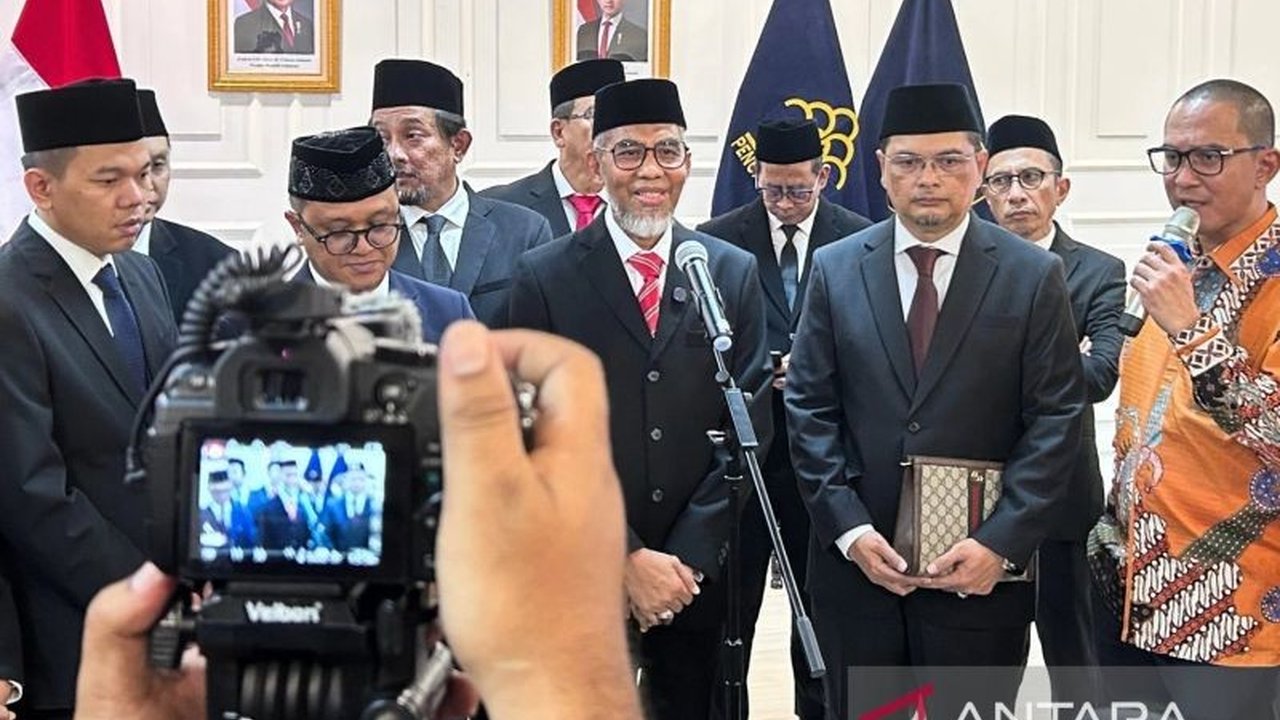 Lembaga Manajemen Kolektif Nasional (LMKN) menegaskan pemutaran suara burung di ruang komersial bisa dikenakan royalti. Simak mengapa royalti suara komersial ini penting.