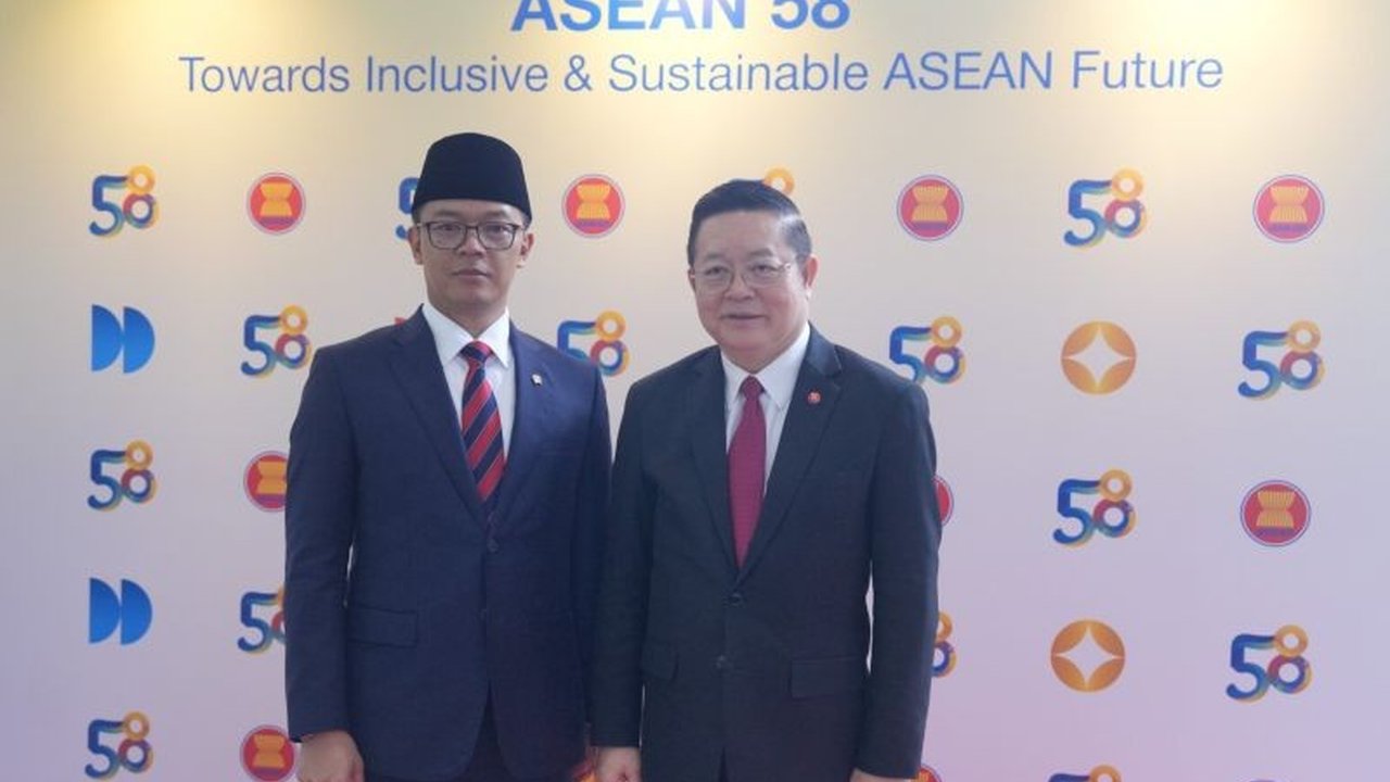 Indonesia menekankan pentingnya implementasi penuh Visi ASEAN 2045, menegaskan bahwa visi ini harus diwujudkan menjadi tindakan nyata demi kesejahteraan rakyat kawasan.