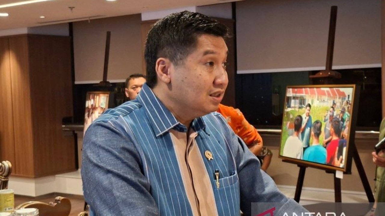 Menteri PKP Maruarar Sirait mengusulkan peningkatan kuota rumah subsidi menjadi 500 ribu unit pada 2026. Akankah ini menjadi jawaban atas masalah backlog perumahan di Indonesia?