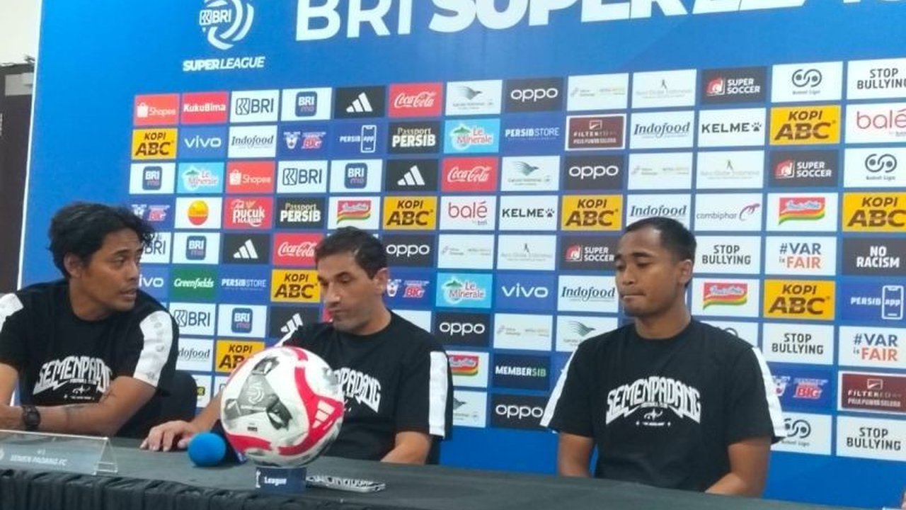 Pelatih Semen Padang, Eduardo Almeida, menyatakan Persib Bandung tetap tim yang Persib Berbahaya meski tanpa Ramon Tanque. Siapa penggantinya?