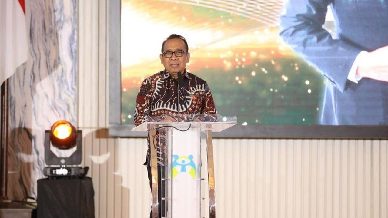 Menteri Koordinator Bidang Pembangunan Manusia dan Kebudayaan (Menko PMK) Pratikno menekankan pentingnya mewujudkan Kota Ramah Anak di tengah tantangan digitalisasi yang kian masif.