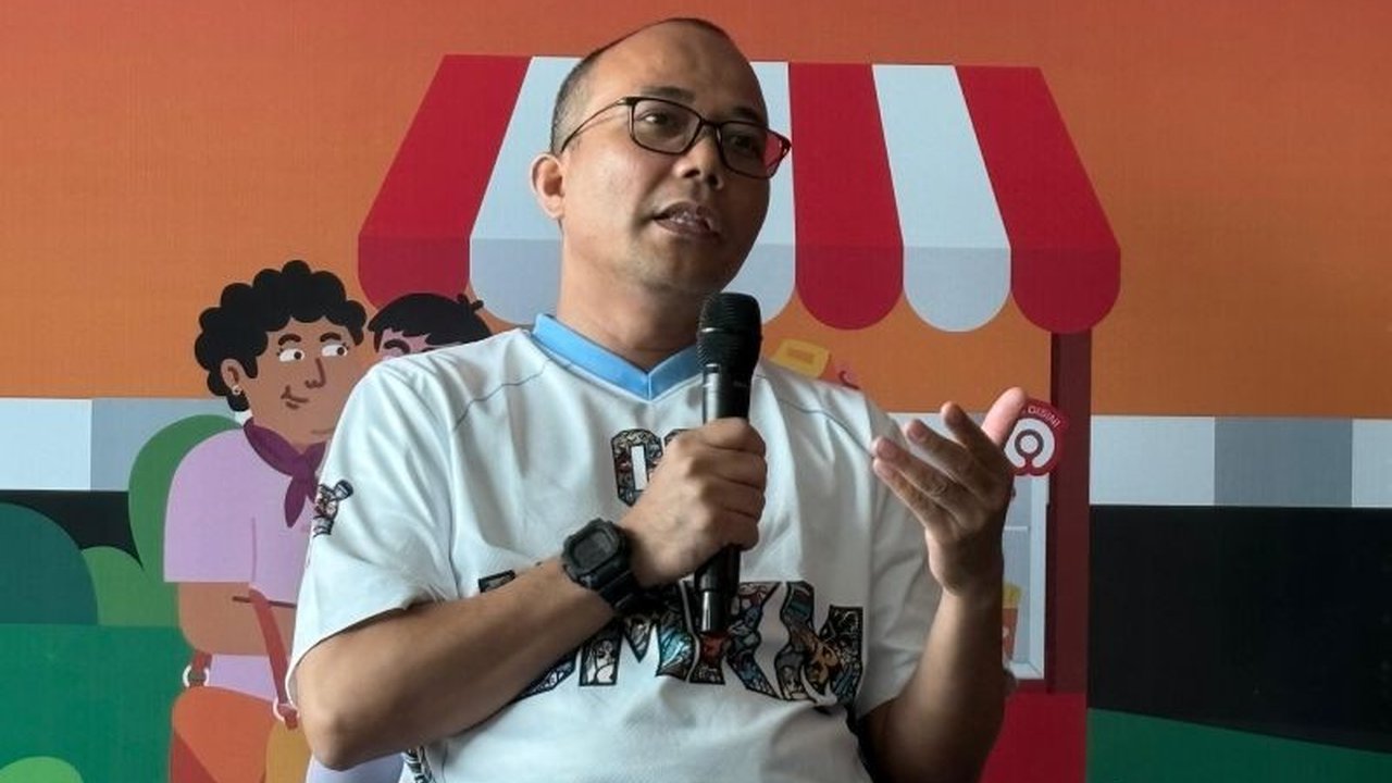 Kementerian UMKM mendesak platform digital untuk meninjau ulang biaya layanan platform digital mereka. Langkah ini diharapkan dapat mengoptimalkan keuntungan UMKM dan memperkuat ekosistem.