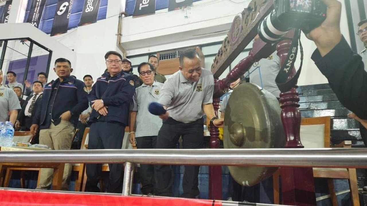 Antusiasme tinggi warnai Kejuaraan Taekwondo KBPP Polri Cup 2025 di Jakarta. Ajang bergengsi ini diikuti ribuan atlet dari berbagai provinsi, memperebutkan Piala Dankor Brimob.