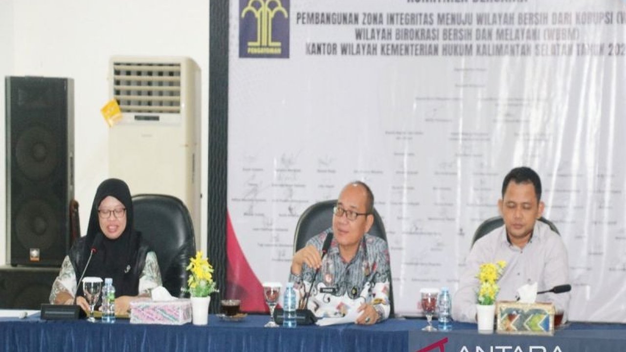 Kantor Wilayah Kemenkumham Kalsel aktif melakukan Harmonisasi Regulasi Tanbu, fokus pada rancangan peraturan daerah waralaba dan kesehatan. Apa dampaknya bagi masyarakat?