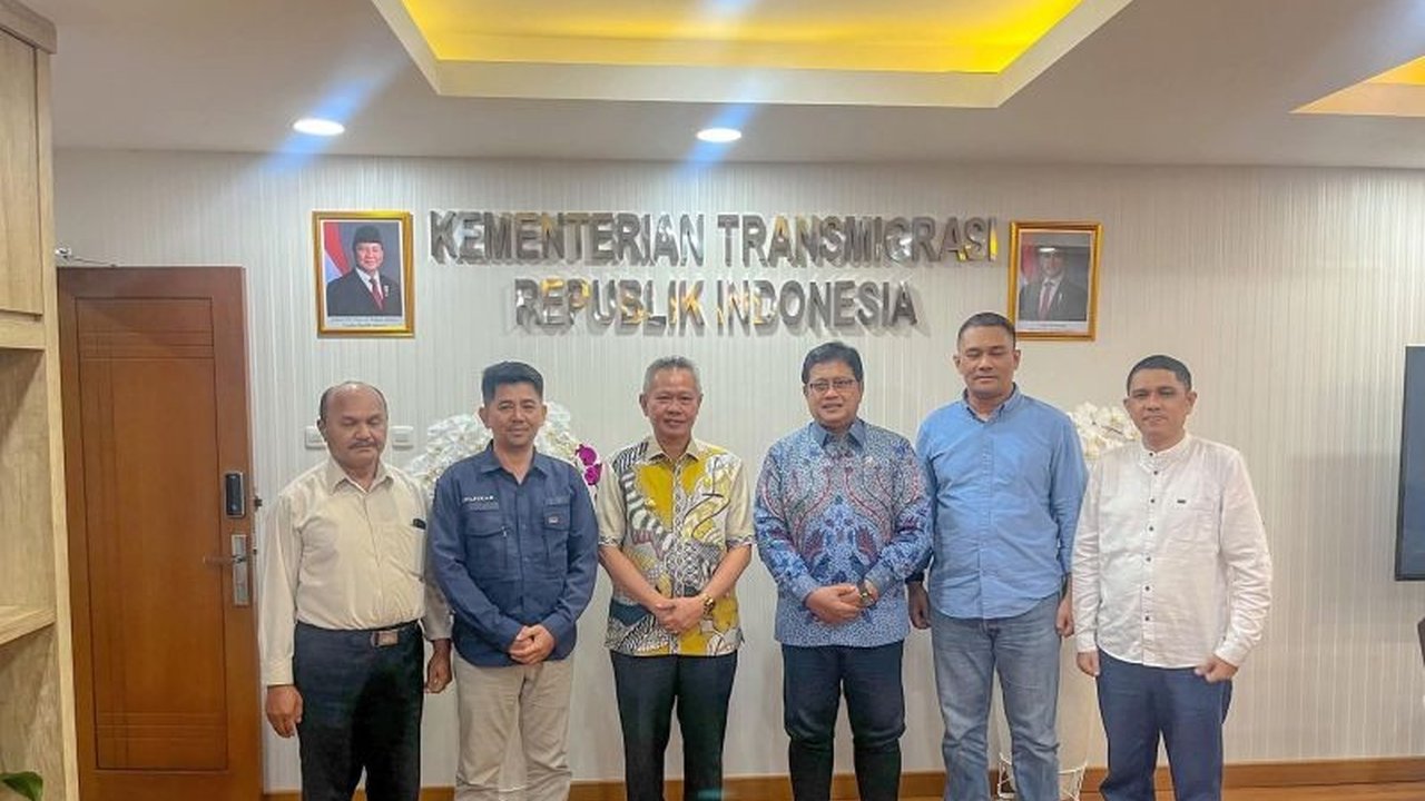 Pemerintah Kabupaten Sigi mengusulkan percepatan pengembangan kawasan transmigrasi Sigi kepada Kementrans, berpotensi besar untuk ketahanan pangan dan ekonomi lokal. Akankah terwujud?