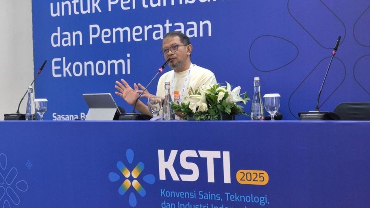 Pemerintah akan memfokuskan beasiswa LPDP pada bidang STEM mulai 2026, menandai perubahan signifikan dalam strategi pengembangan SDM untuk menyongsong Indonesia Emas 2045.