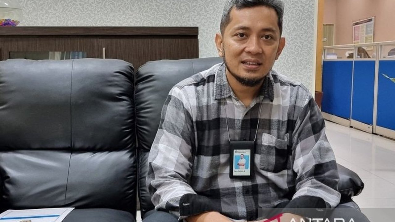 Realisasi Dana Desa Papua Barat 2025 di lima kabupaten telah mencapai Rp270,9 miliar. Temukan bagaimana dana ini disalurkan dan dampaknya bagi masyarakat.