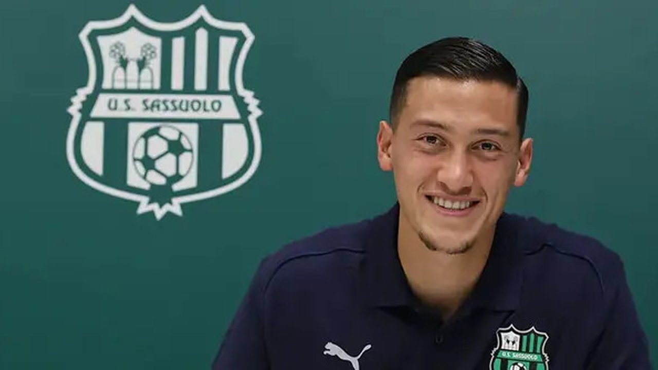 Jay Idzes resmi bergabung dengan Sassuolo (Dok. Sassuolo)