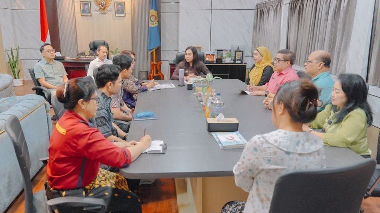 Pemerintah Kota Kupang berkolaborasi dengan RSUP Sanglah Bali untuk mewujudkan Pusat Layanan Jantung Kupang di NTT, memberikan harapan baru bagi pasien jantung di wilayah tersebut.