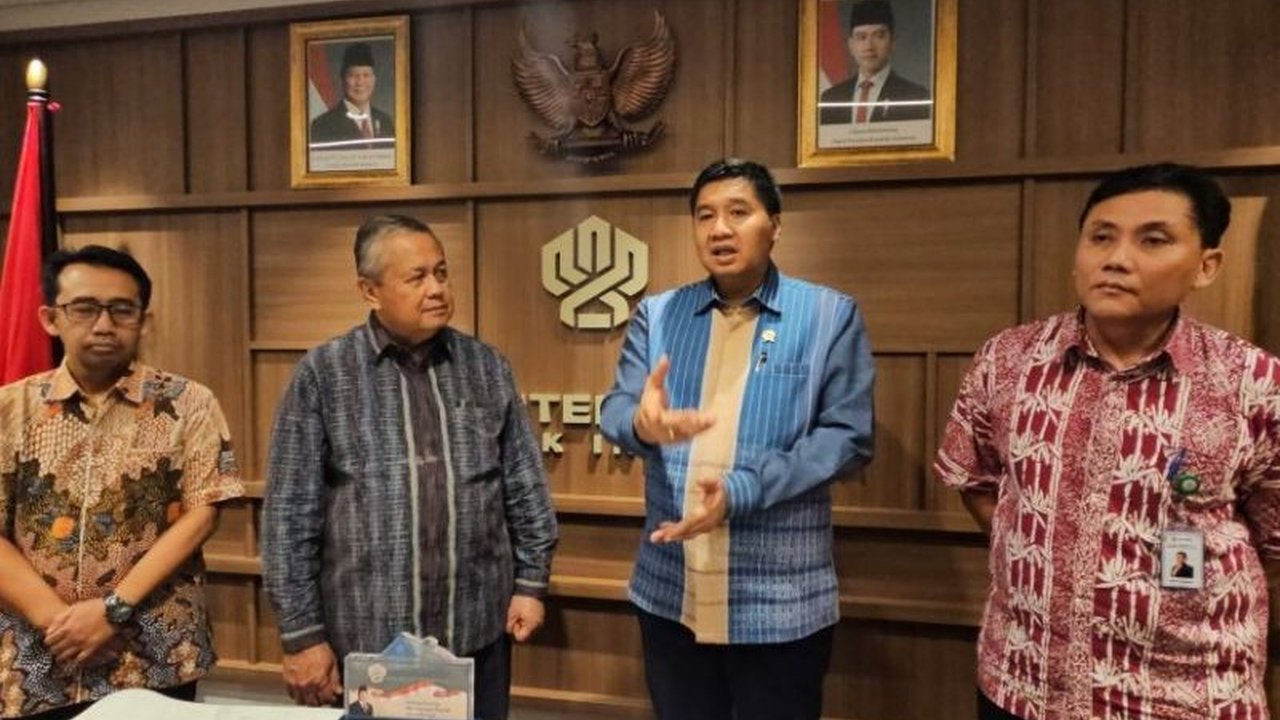 Bank Indonesia dan Kementerian PKP bersinergi kuat wujudkan Program 3 Juta Rumah Presiden Prabowo, menyediakan anggaran fantastis demi kesejahteraan rakyat dan pendorong ekonomi nasional.