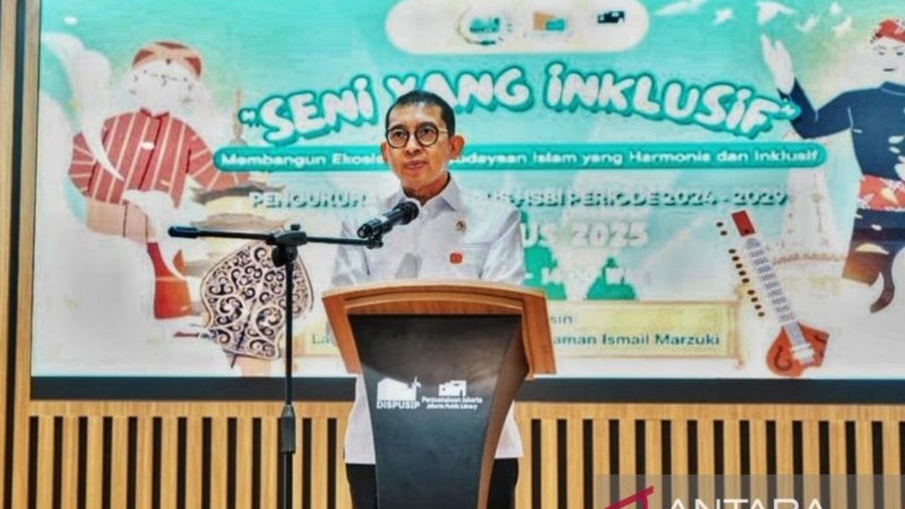Menteri Kebudayaan Fadli Zon soroti peran krusial Himpunan Seni Budaya Islam (HSBI) dalam melestarikan dan mengembangkan seni budaya Islam, cerminan peradaban bangsa. Apa saja kontribusinya?