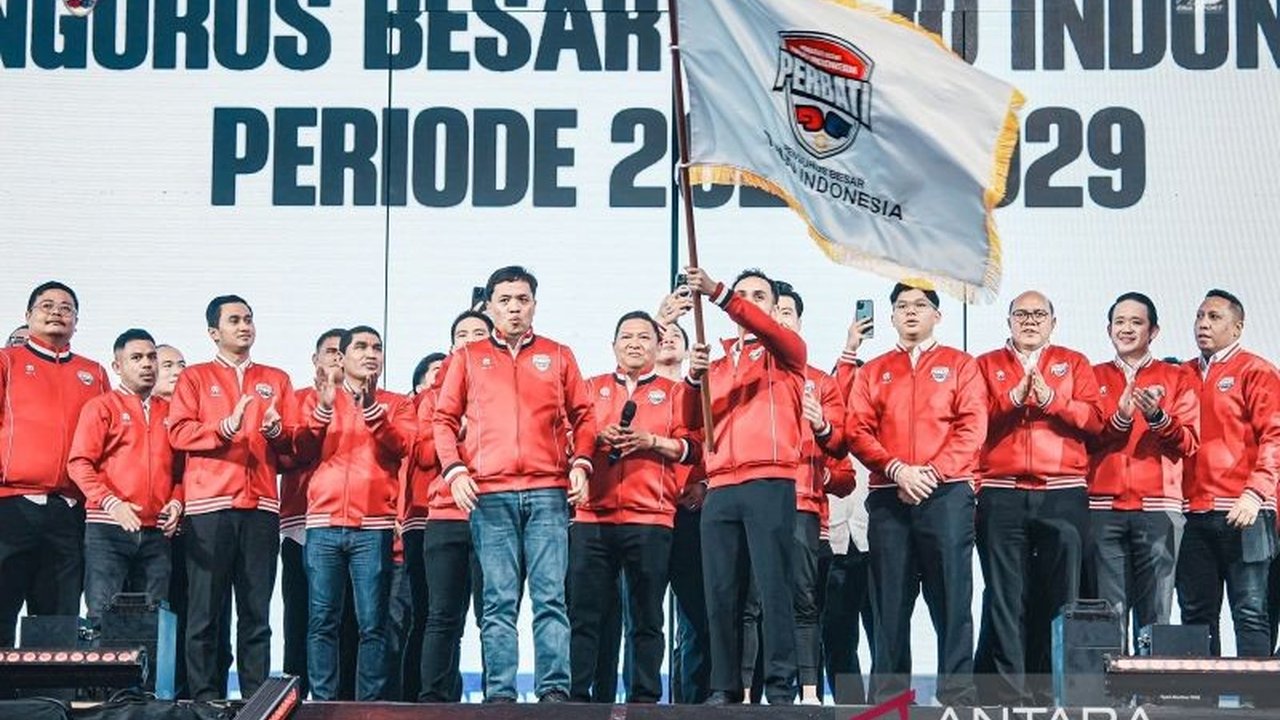 Ray Zulham Farras Nugraha resmi dilantik sebagai Ketua Umum Perbati periode 2025-2029. Ia optimis soliditas pengurus baru akan membawa Tinju Indonesia ke kancah global.