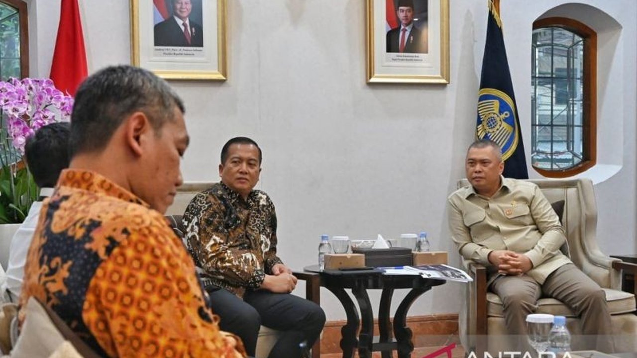 Kementerian Perhubungan berkomitmen penuh mendukung peningkatan konektivitas transportasi NTB, dari darat hingga udara, demi mempercepat pertumbuhan ekonomi dan pariwisata di Nusa Tenggara Barat.