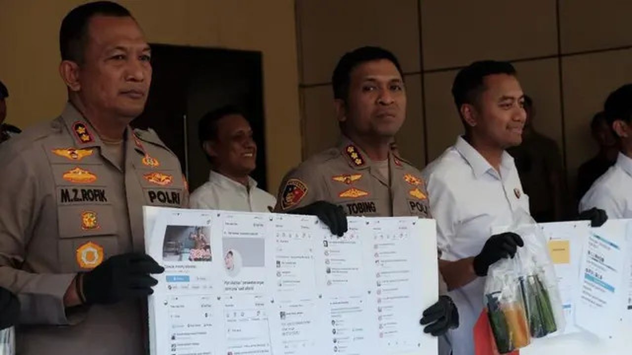 Grup 'Cowok Manly Sidoarjo' Bikin Resah di Facebook (Liputan6.com/Antara).