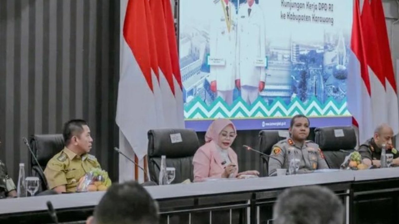 Bupati Karawang Aep Syaepuloh menegaskan komitmennya menjaga 87.000 hektare lahan pertanian dari alih fungsi. Langkah ini diperkuat Perda LP2B dan stimulus PBB-P2.