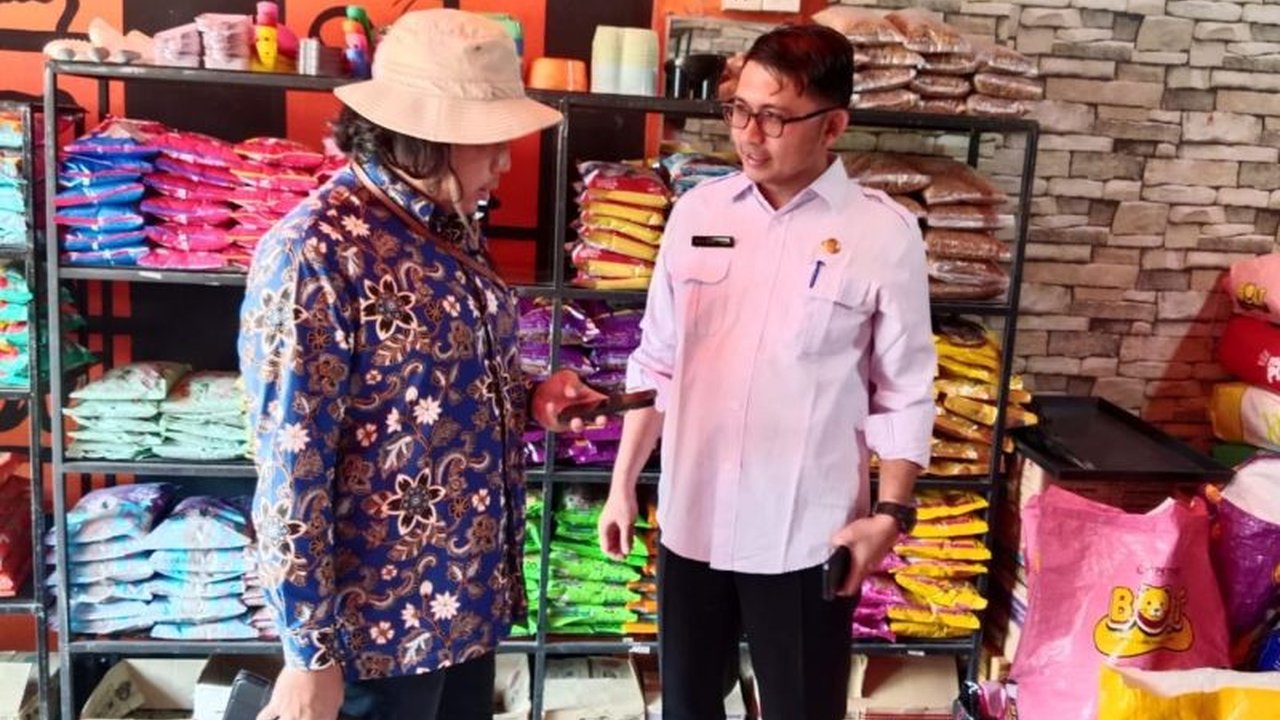 Dinas Ketahanan Pangan dan Pertanian (DKPP) Bintan intensifkan pengawasan obat hewan Bintan. Apa bahaya obat keras tanpa resep dokter hewan bagi kesehatan hewan dan manusia?