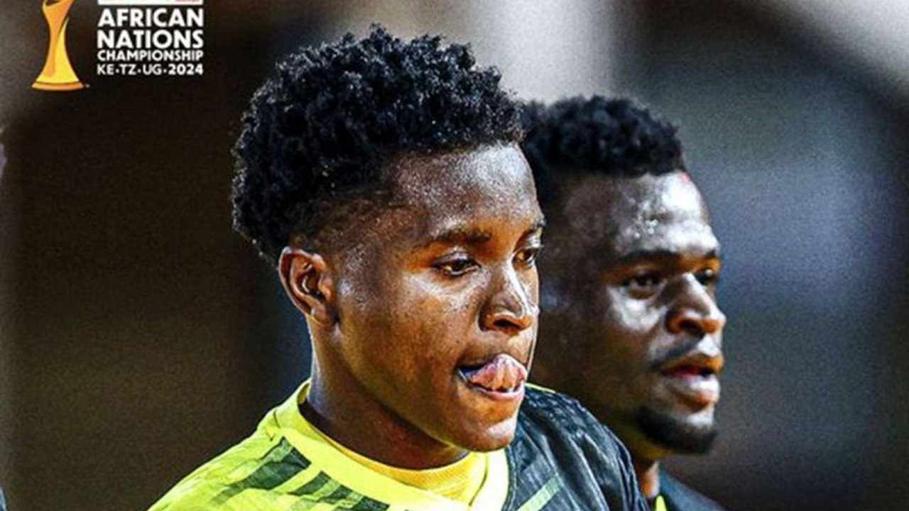 Uganda berhasil memuncaki Klasemen CHAN 2024 Grup C usai menundukkan Niger 2-0. Simak bagaimana mereka mengamankan posisi teratas dan persaingan ketat di grup ini!