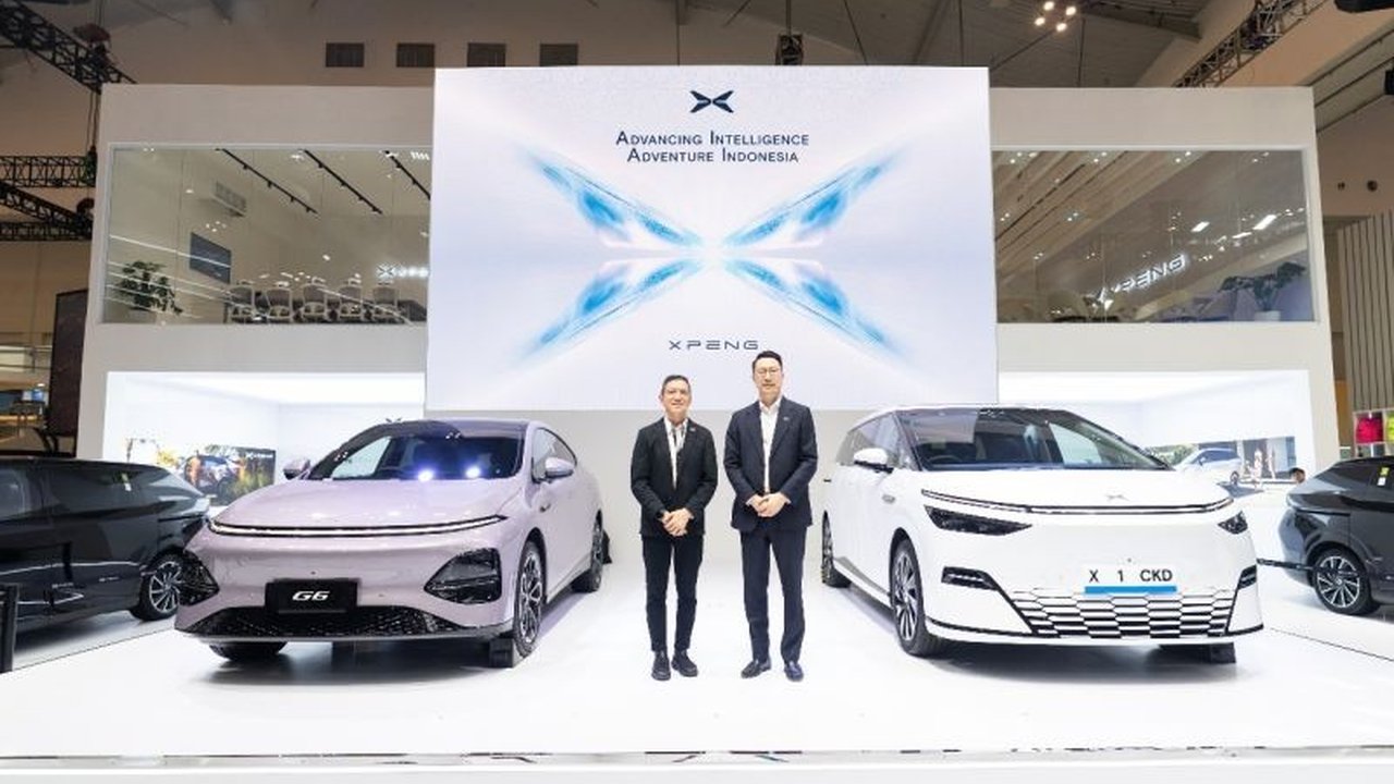 PT Erajaya Swasembada Tbk (ERAA) mencatat penjualan bersih fantastis Rp35,05 triliun. Simak mengapa saham Erajaya berpotensi menguat dan rekomendasi 'trading buy' dari analis!