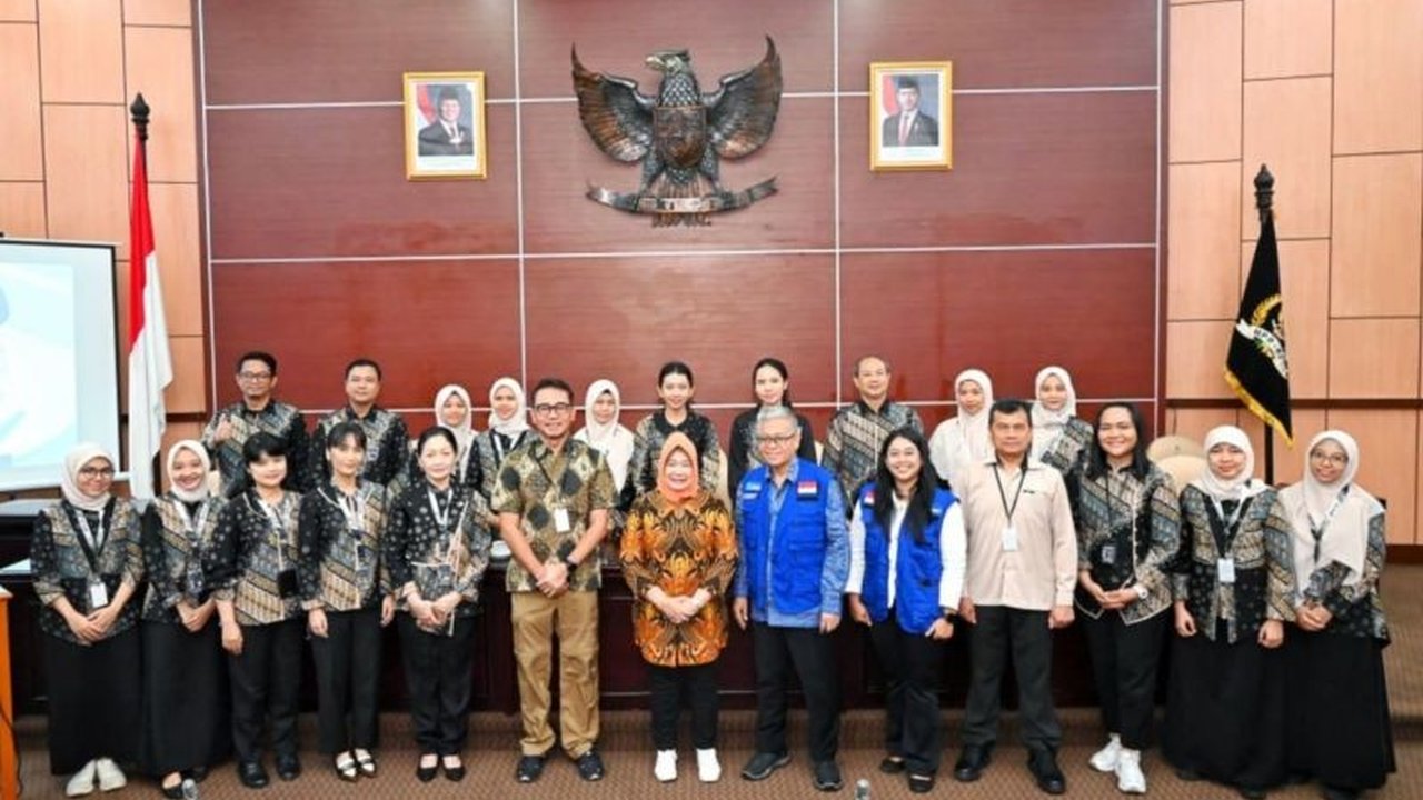 Sekretariat Jenderal MPR RI serius meningkatkan mutu layanan kesehatan dengan melakukan survei akreditasi Klinik Pratama MPR RI, demi mewujudkan pelayanan optimal dan berstandar nasional.