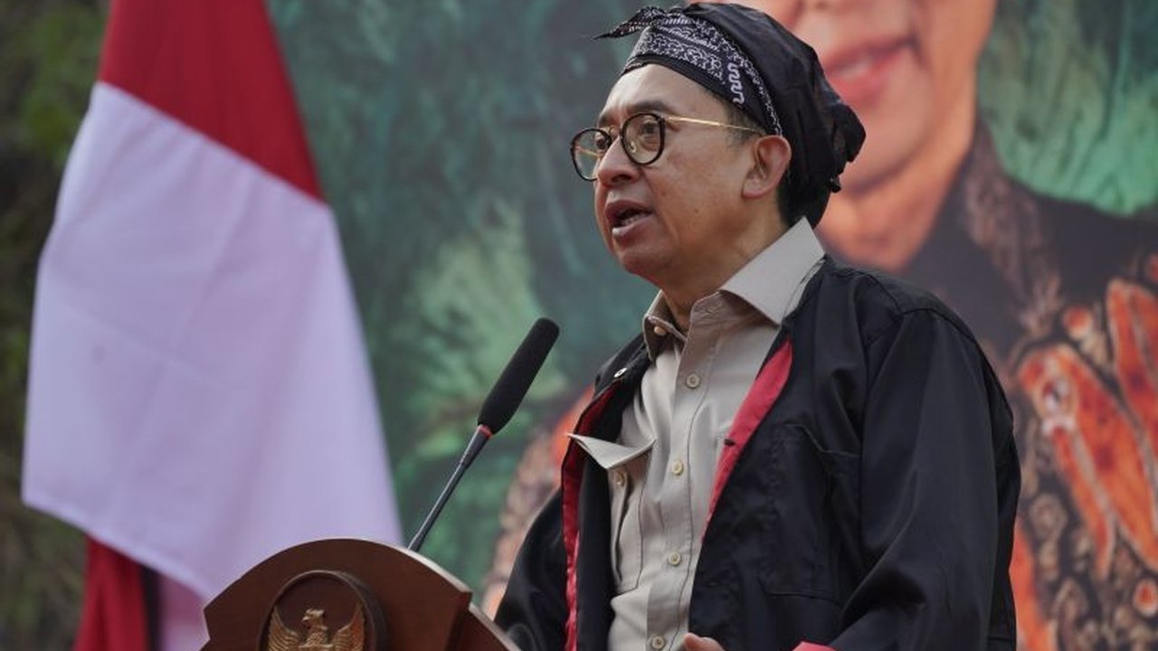 Menteri Kebudayaan Fadli Zon menekankan pentingnya kolaborasi dalam melestarikan dan mengembangkan Reog Ponorogo sebagai megadiversity budaya Indonesia agar mendunia.