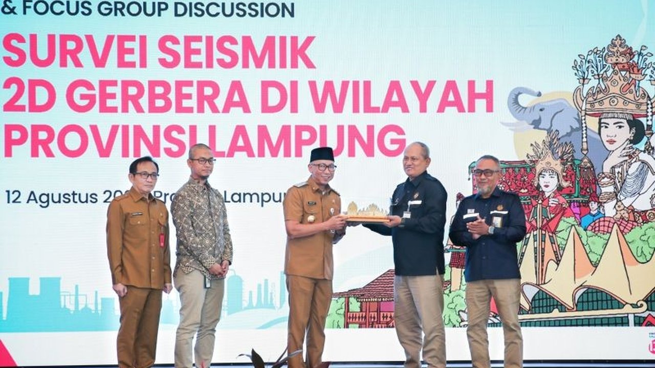 Pertamina EP akan melakukan survei seismik 2D Lampung sepanjang 688,5 km melintasi 7 kabupaten. Cari tahu mengapa eksplorasi ini penting untuk potensi migas!