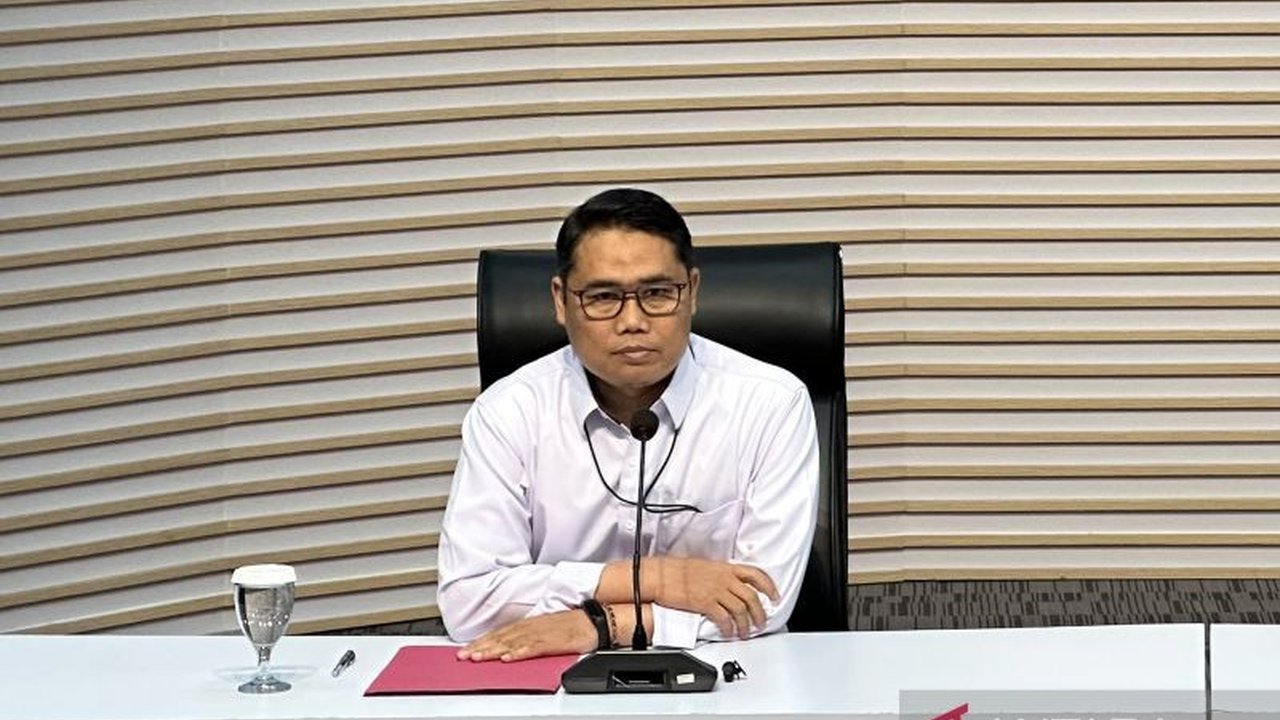 KPK mengungkap rapat agensi haji dan Kemenag menyepakati pembagian 50:50 kuota haji tambahan. Dugaan korupsi dalam penentuan kuota haji ini sedang diselidiki, dengan kerugian negara mencapai Rp1 triliun.