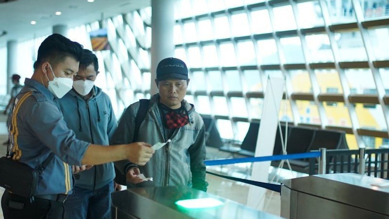 ASDP dan operator swasta bersinergi memperkuat Integritas Data Manifes Kapal Feri melalui digitalisasi dan verifikasi ketat. Mengapa ini krusial bagi keselamatan pelayaran?