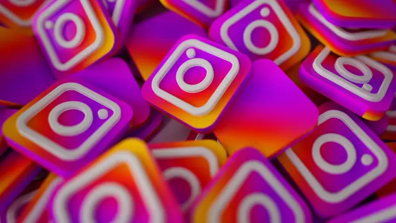 Ilustrasi logo Instagram (sumber: freepik)