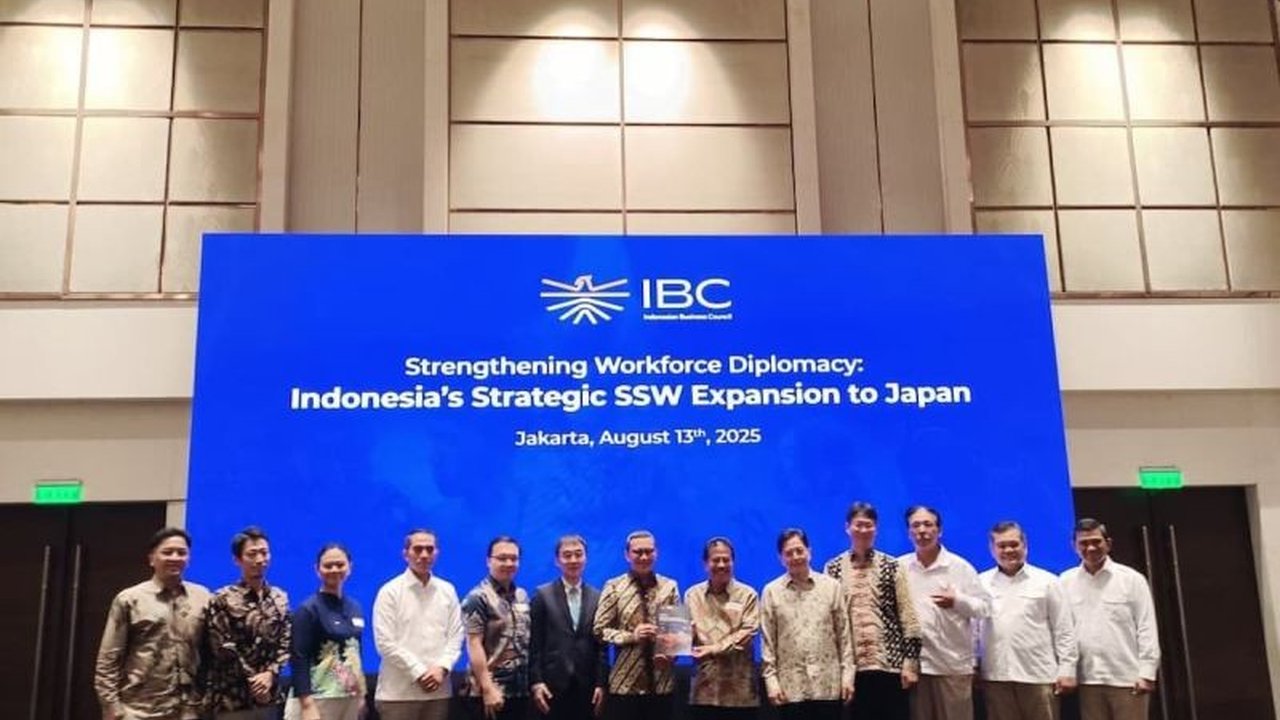 KemenP2MI, JETRO, dan ERIA bersinergi memperkuat ekosistem penempatan dan perlindungan Pekerja Migran Indonesia Jepang. Simak detail kerja sama strategis ini!