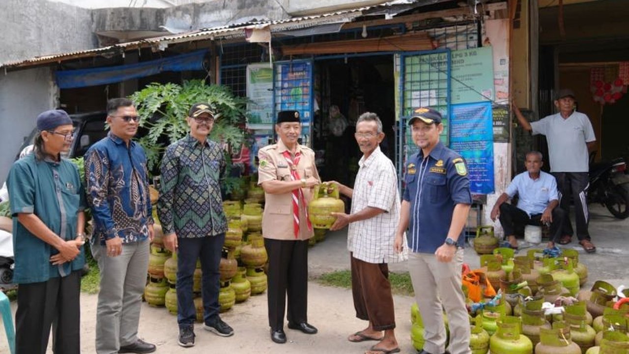 Pemerintah Kota Sabang kembali meluncurkan program subsidi ongkos angkut LPG untuk semua ukuran, menawarkan harga lebih terjangkau dan membantu penanganan inflasi daerah.