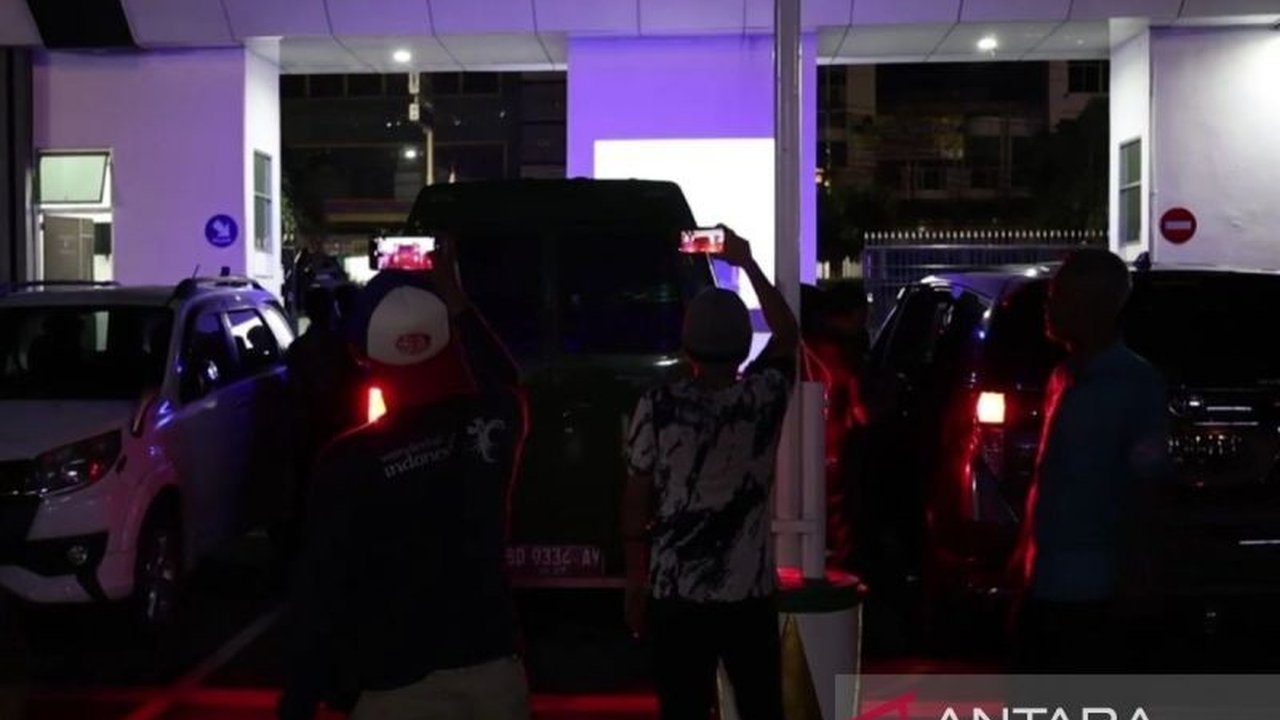 Kejaksaan Tinggi Bengkulu menetapkan dua eks pejabat Bank Raya sebagai tersangka kasus korupsi kredit bank macet senilai Rp119 miliar. Siapa saja mereka dan bagaimana modusnya?