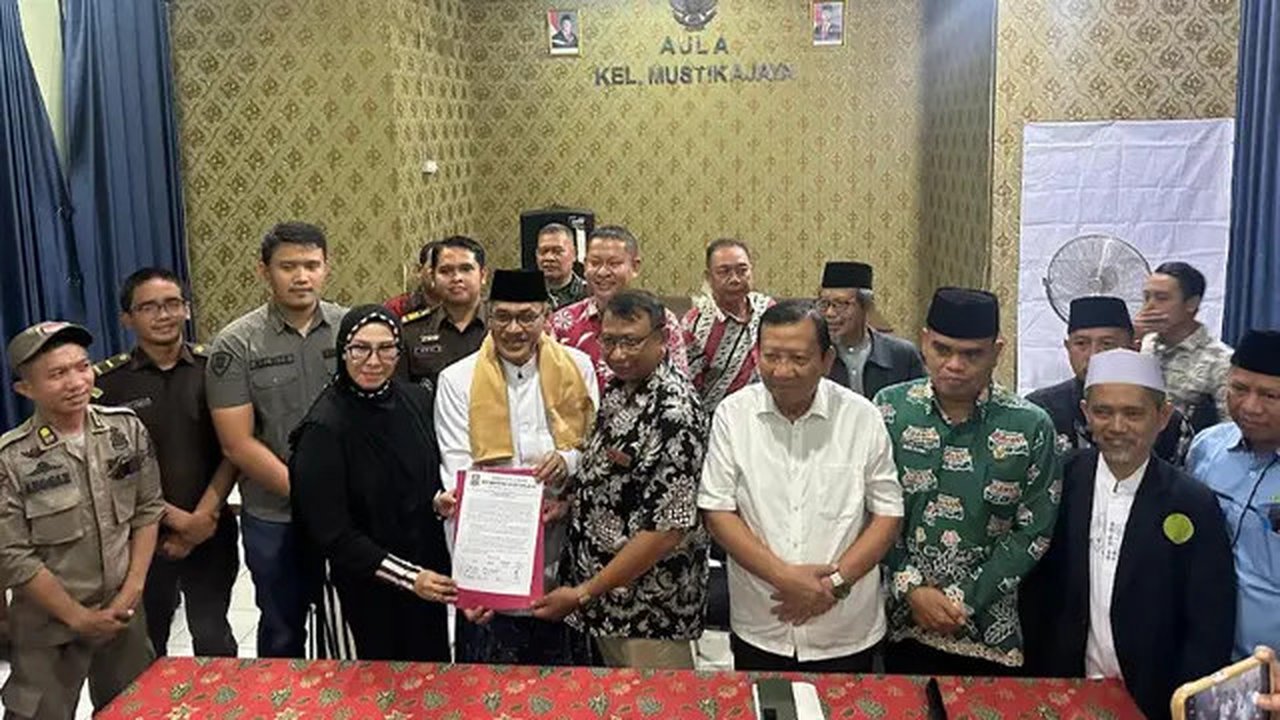 Pertemuan MUI, Forkopimda dan Umi Cinta soal Infak Pengajian Rp1 Juta Dapat Surga (Foto: Bam Sinulingga/Liputan6.com)