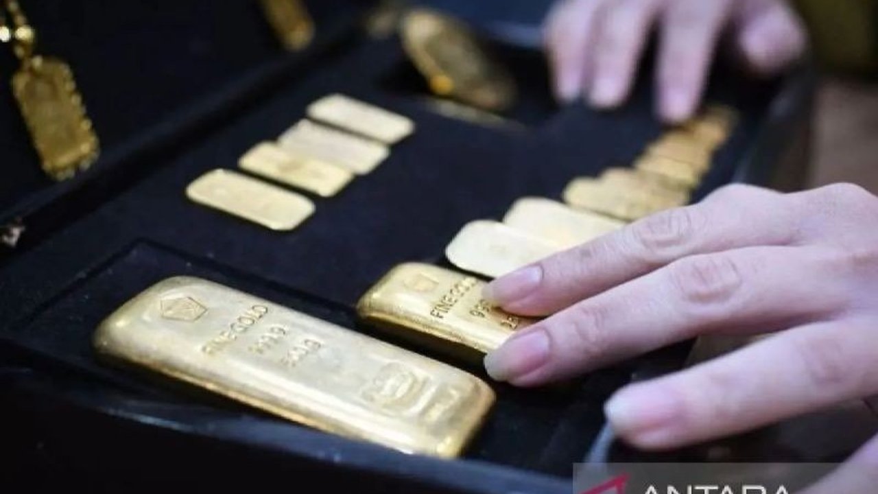 Harga Emas Pegadaian Hari Ini Kompak Merosot: Antam, UBS, dan Galeri24 Turun Serentak!