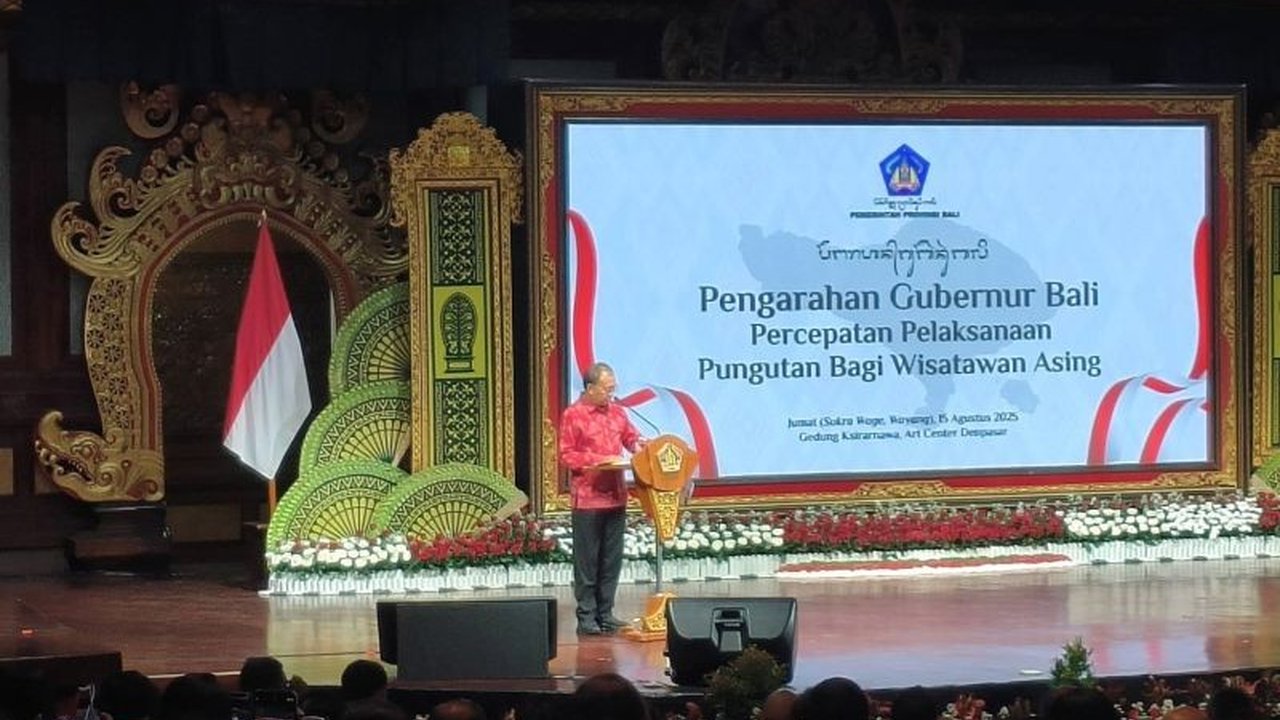 Pemprov Bali resmi terapkan skema imbal jasa 3% bagi mitra yang bantu optimalkan Pungutan Wisman Bali. Akankah target pendapatan miliaran rupiah tercapai?