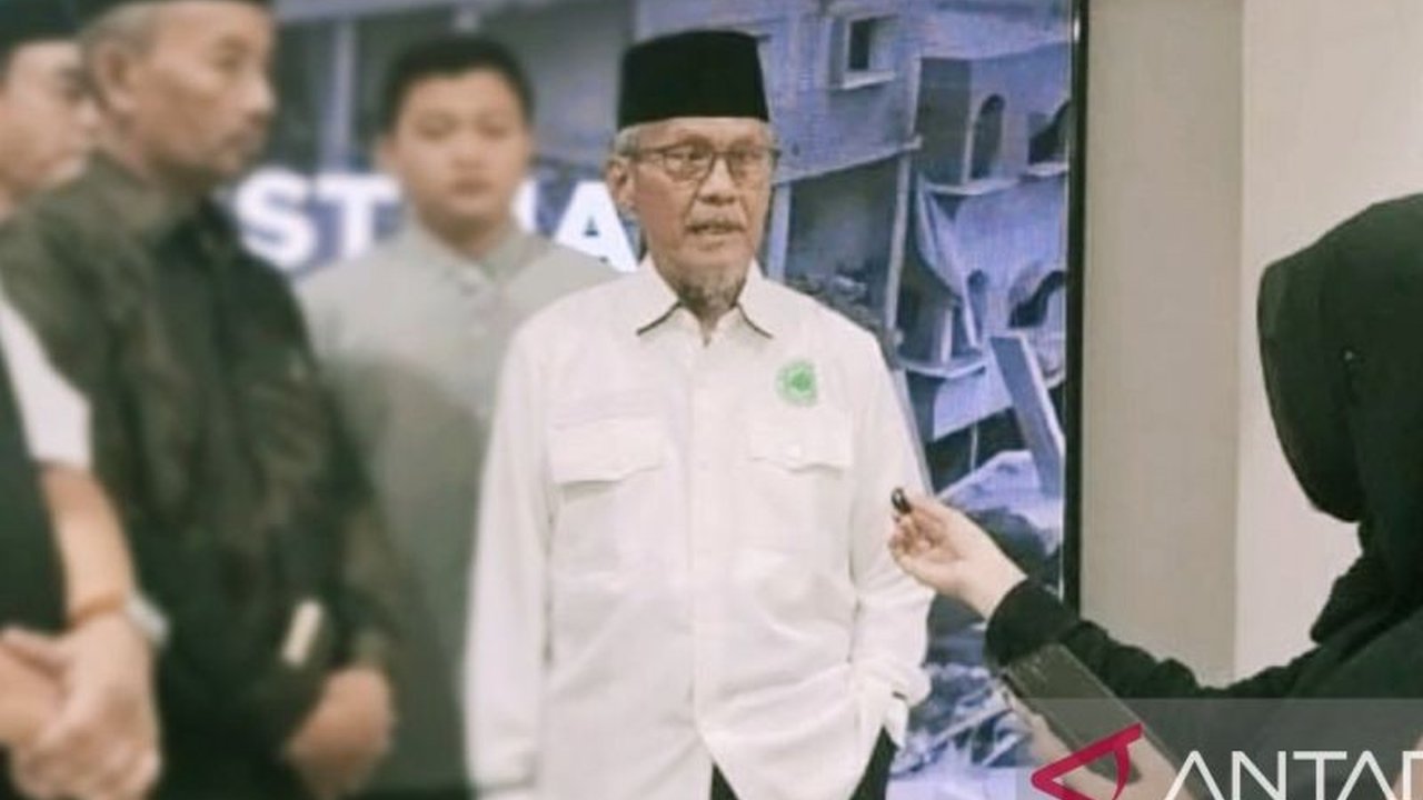 MUI Karawang mengimbau umat Islam untuk menjauhi kegiatan maksiat dan perjudian saat merayakan HUT RI ke-80, menekankan pentingnya etika beragama dalam syukur kemerdekaan.
