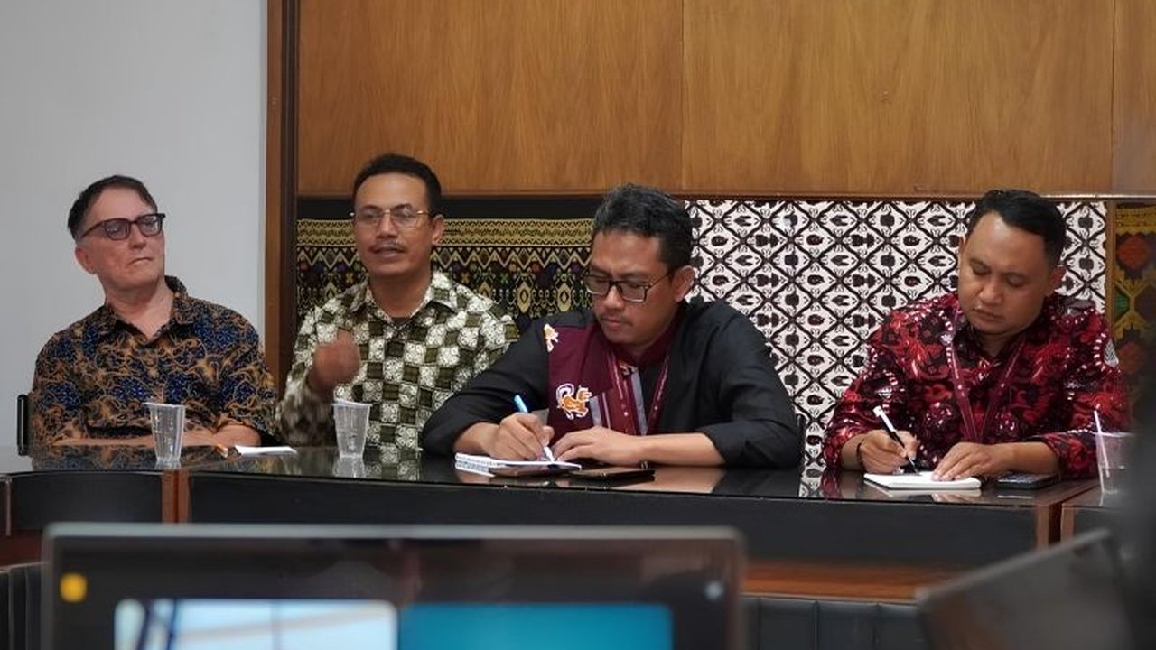 Museum NTB menjalin Kerja Sama Riset Museum NTB dengan organisasi kebudayaan Al Madar dari Arab Saudi. Langkah ini bertujuan memperkuat kapasitas museum dan menelusuri jejak historis budaya Islam.